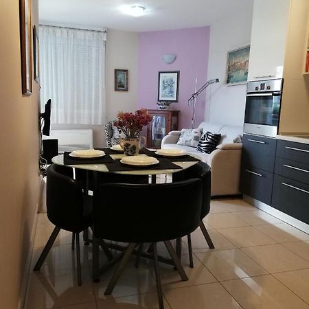 Near Beach Apartment Reno With Private Parking Split Extérieur photo