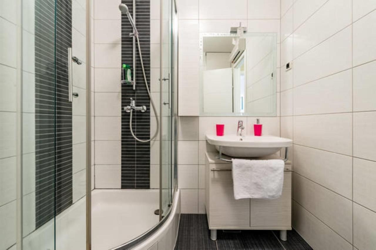 Near Beach Apartment Reno With Private Parking Split Extérieur photo