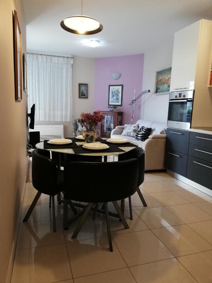 Near Beach Apartment Reno With Private Parking Split Extérieur photo