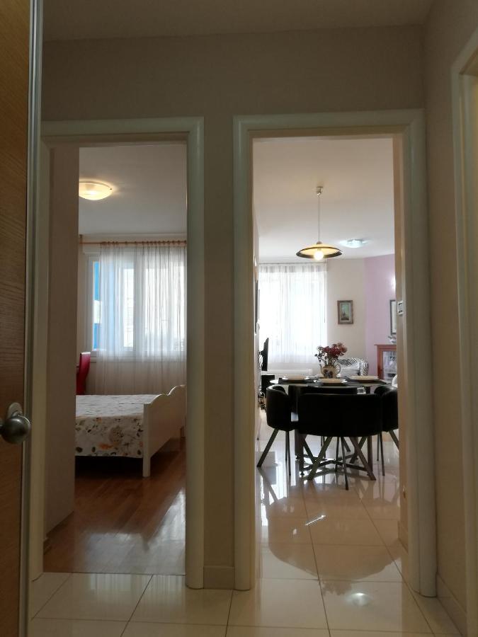 Near Beach Apartment Reno With Private Parking Split Extérieur photo