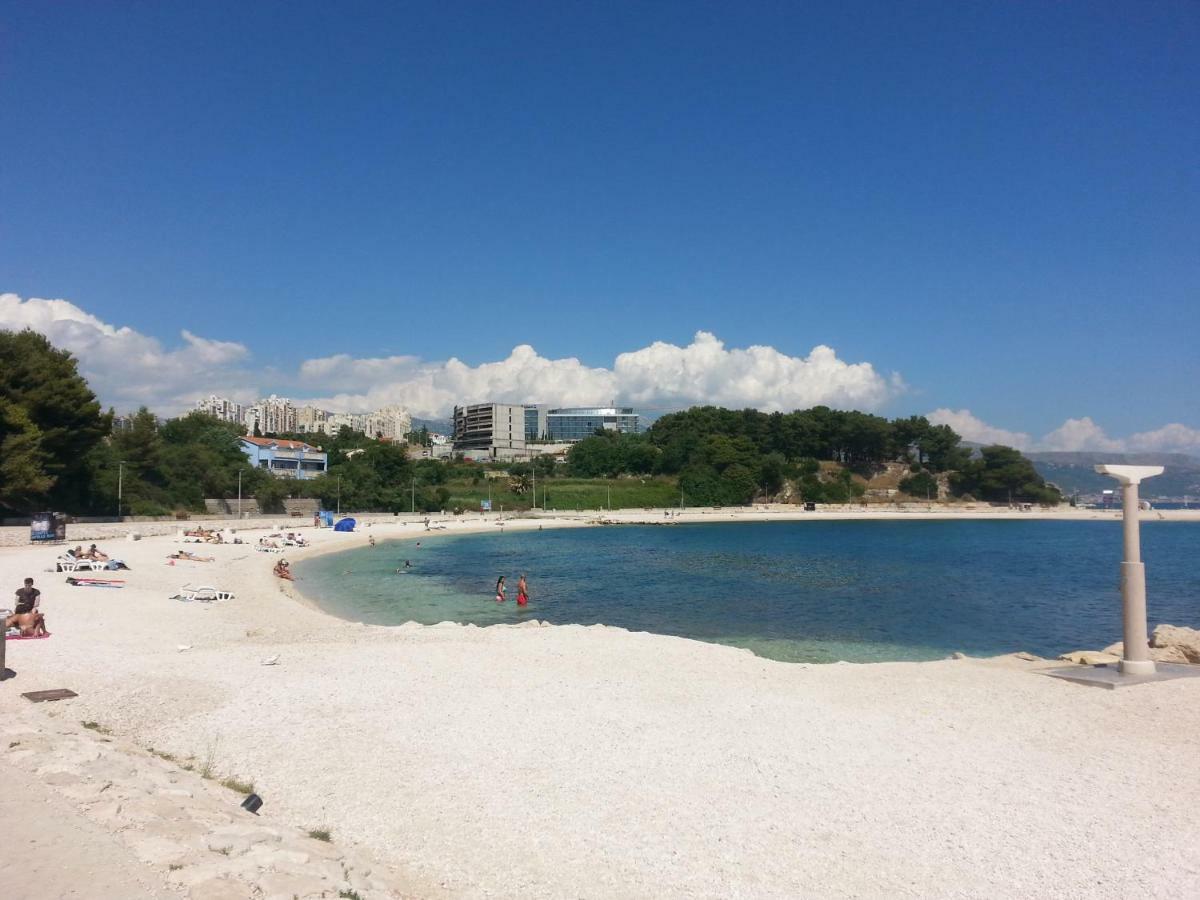 Near Beach Apartment Reno With Private Parking Split Extérieur photo
